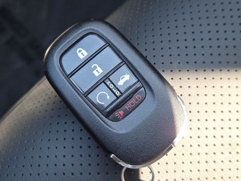 Used 2024 Honda Accord Touring image 36