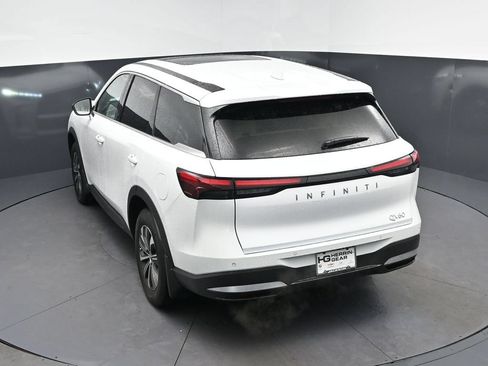 Used 2026 INFINITI QX60 Pure w/ Cargo Package FWD image 27
