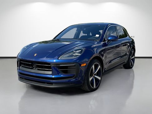 Used 2023 Porsche Macan S AWD/4WD image 7