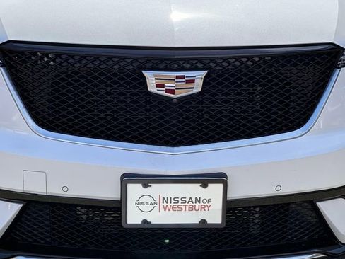 Used 2023 Cadillac XT6 Sport w/ Technology Package AWD/4WD image 10