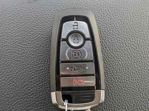 New 2025 Ford F150 Lariat w/ Equipment Group 501A Mid image 52