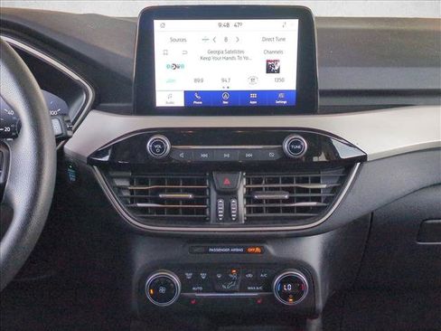 Used 2020 Ford Escape SE image 13