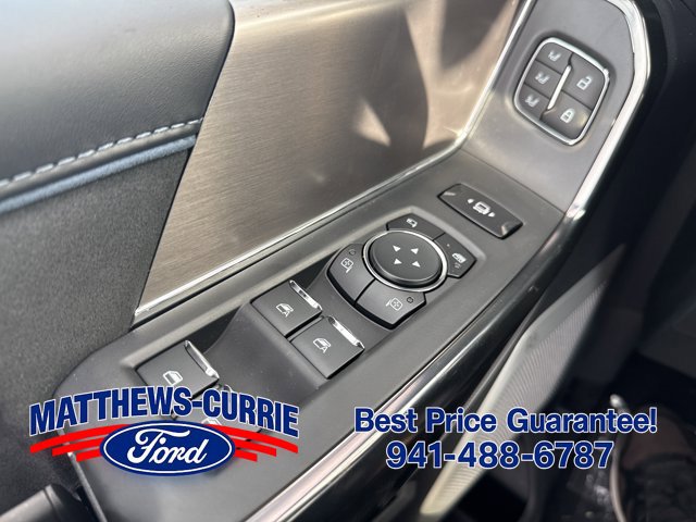 New 2026 Ford F250 Platinum w/ FX4 Off-Road Package AWD/4WD image 27