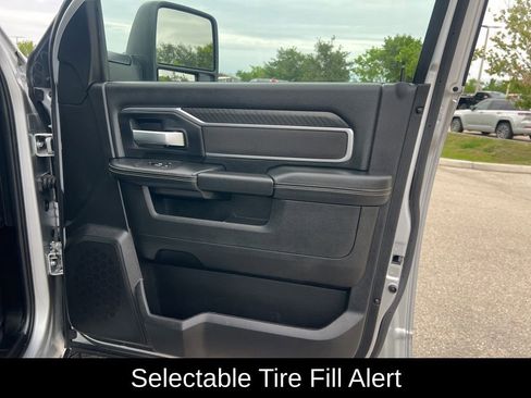 Used 2026 RAM 2500 Big Horn AWD/4WD image 37