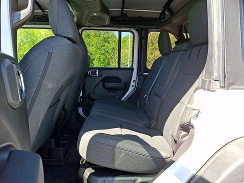 Used 2025 Jeep Wrangler Unlimited Sport S 4xe AWD/4WD image 10