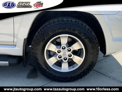 Used 2013 Toyota 4Runner SR5 w/ Convenience Pkg RWD image 10