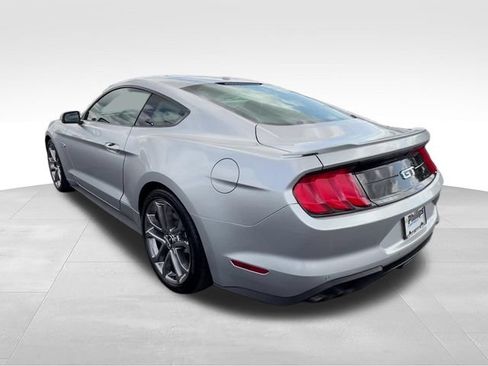 Used 2018 Ford Mustang GT Premium w/ Equipment Group 401A RWD image 4