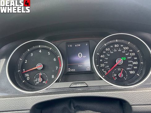 Used 2015 Volkswagen GTI 4-Door FWD image 15