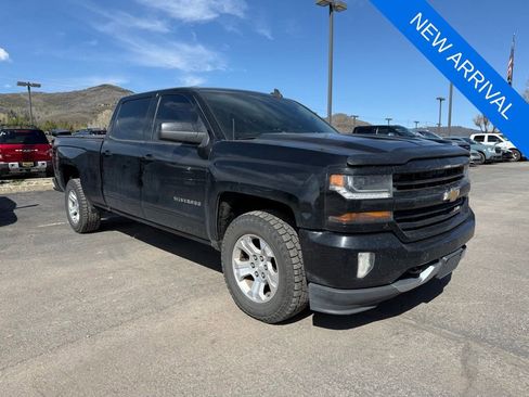 Used 2017 Chevrolet Silverado 1500 LT w/ All Star Edition AWD/4WD image 1