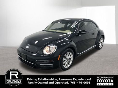 Used 2017 Volkswagen Beetle 1.8T SE FWD image 2