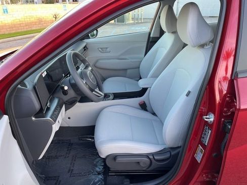 New 2026 Hyundai Kona SE image 15