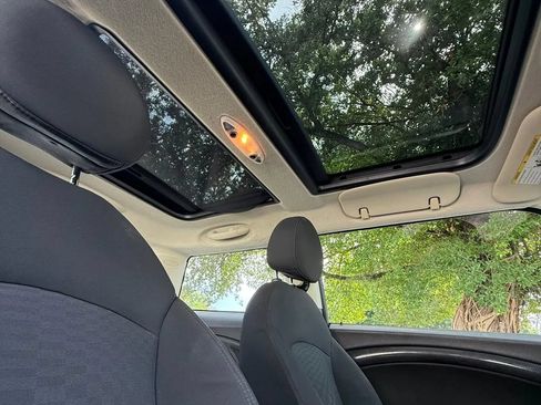 Used 2013 MINI Cooper S w/ Premium Pkg FWD image 8