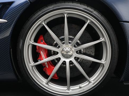 Used 2014 Pagani Huayra image 42