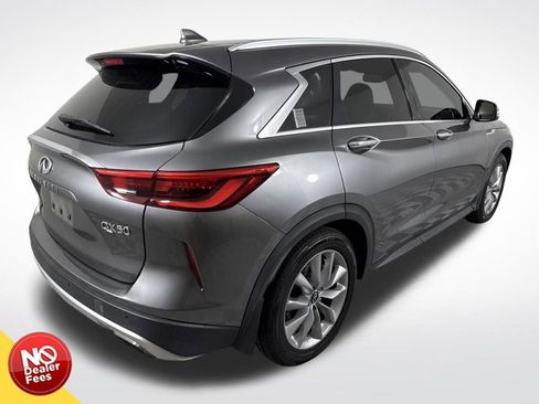 Used 2020 INFINITI QX50 Luxe w/ Navigation Package image 3