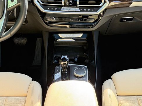 Used 2024 BMW X3 xDrive30i w/ Premium Package AWD/4WD image 14