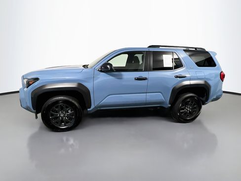 Used 2026 Toyota 4Runner SR5 AWD/4WD image 9