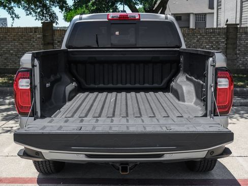 Used 2023 GMC Canyon AT4 w/ Canyon Safety Plus Package AWD/4WD image 68