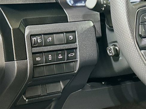 Used 2025 Toyota 4Runner Limited image 8