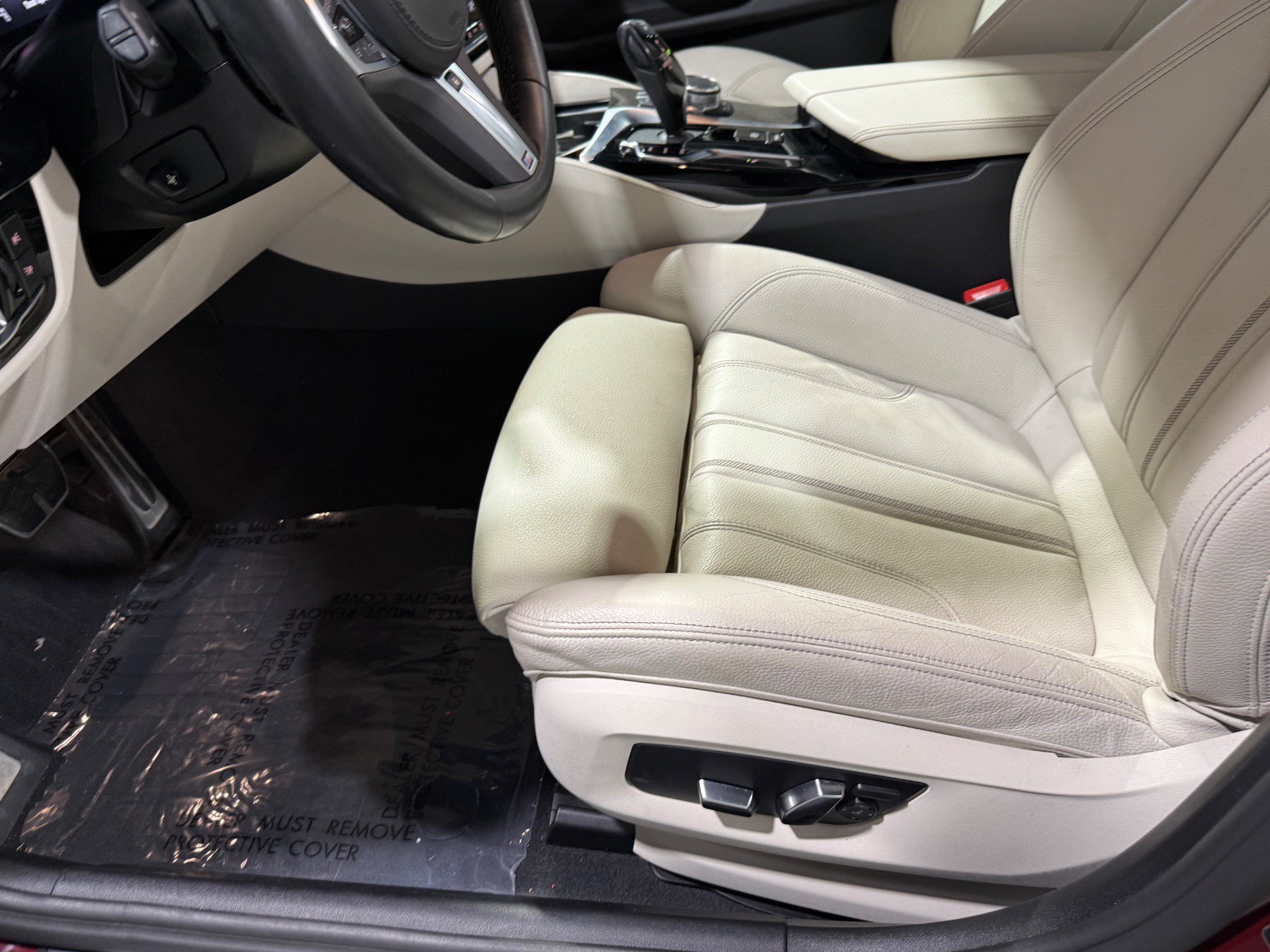 Used 2023 BMW 530i xDrive w/ M Sport Package AWD/4WD image 29