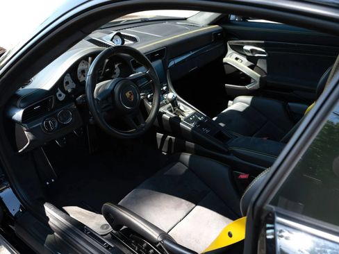 Used 2018 Porsche 911 GT3 RWD image 54