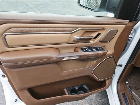 Used 2019 RAM 1500 Limited image 19