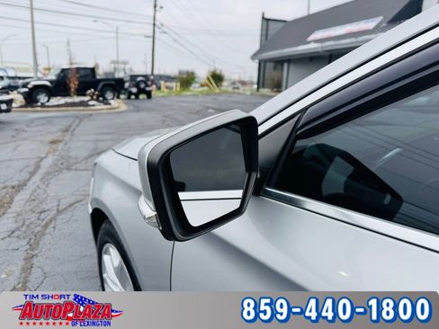 Used 2017 Chevrolet Impala LT image 20