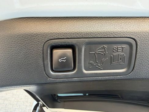 Used 2019 Ford Expedition Limited w/ Equipment Group 302A image 13