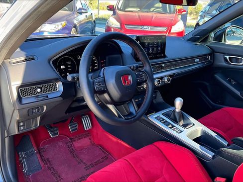 Used 2025 Honda Civic Type R image 17