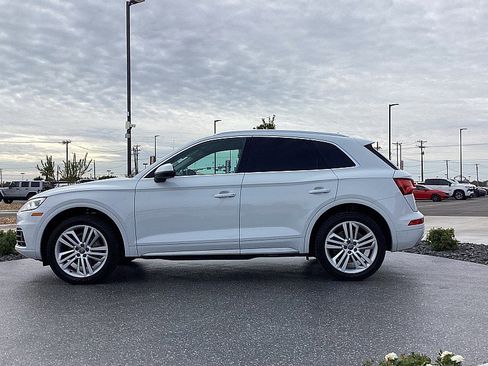 Used 2019 Audi Q5 2.0T Premium Plus w/ Premium Plus Package image 8