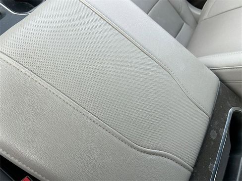 Used 2023 Chevrolet Silverado 1500 LTZ image 26