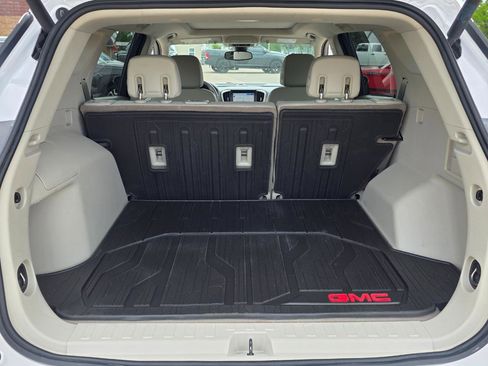 Used 2020 GMC Terrain Denali w/ LPO, Floor Liner Package AWD/4WD image 19