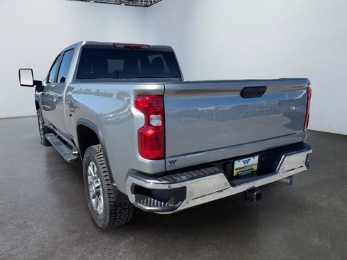 Used 2024 Chevrolet Silverado 3500 LT w/ Safety Package AWD/4WD image 3