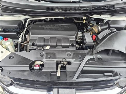 Used 2016 Honda Odyssey SE image 21