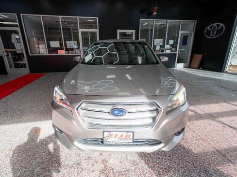 Used 2017 Subaru Legacy 2.5i Premium image 6