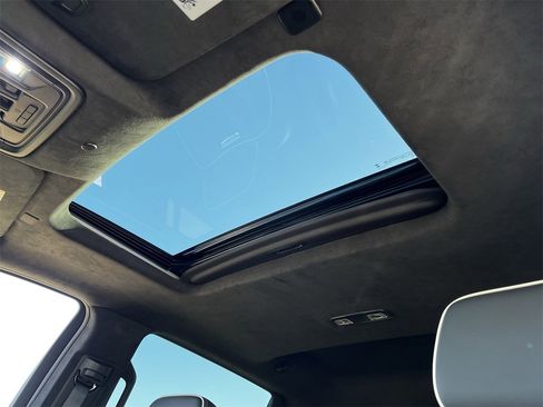 Used 2024 GMC Sierra 1500 AT4X image 23