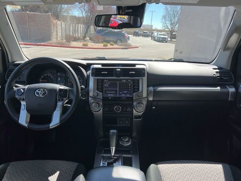 Used 2024 Toyota 4Runner SR5 AWD/4WD image 20