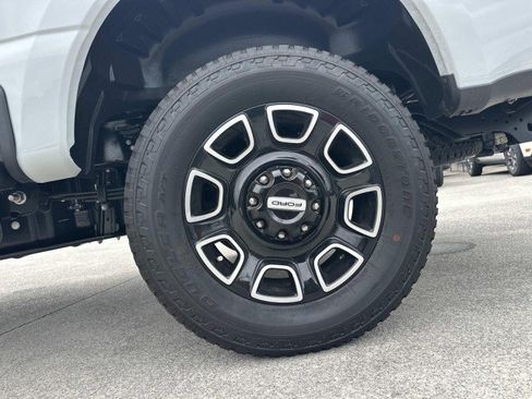 New 2026 Ford F250 Platinum AWD/4WD image 19