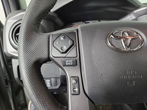 Used 2023 Toyota Tacoma TRD Off-Road w/ TRD Premium Off Road Package image 25