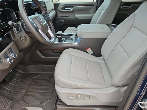Certified 2023 GMC Sierra 1500 SLT RWD image 18