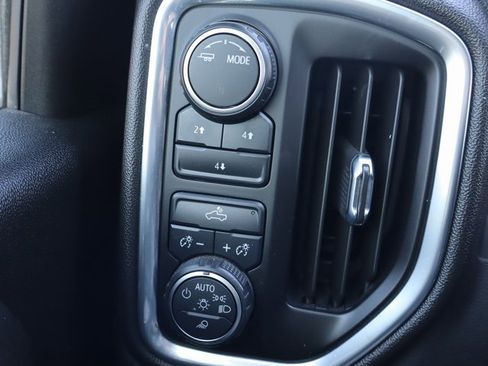 Used 2023 Chevrolet Silverado 2500 LT image 25