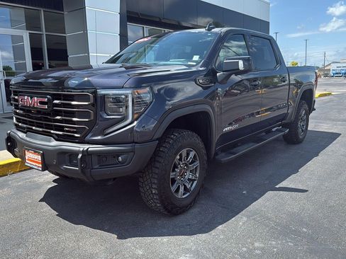 Used 2024 GMC Sierra 1500 AT4X image 13