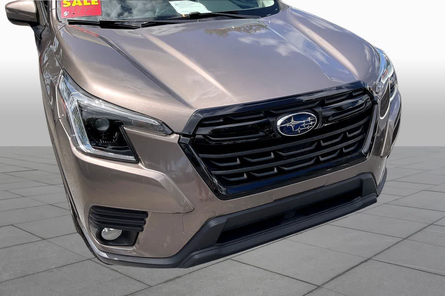 Used 2023 Subaru Forester Premium AWD/4WD image 56