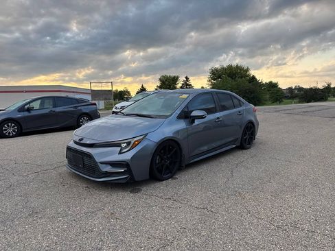 Used 2023 Toyota Corolla SE FWD image 11