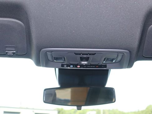 Used 2024 Chevrolet Silverado 1500 LT w/ Z71 Off-Road Package image 23