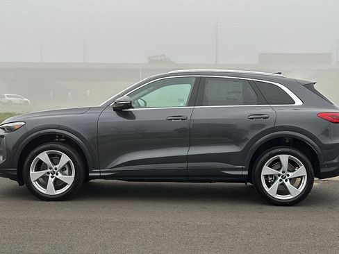 New 2025 Audi Q5 Premium Plus AWD/4WD image 6
