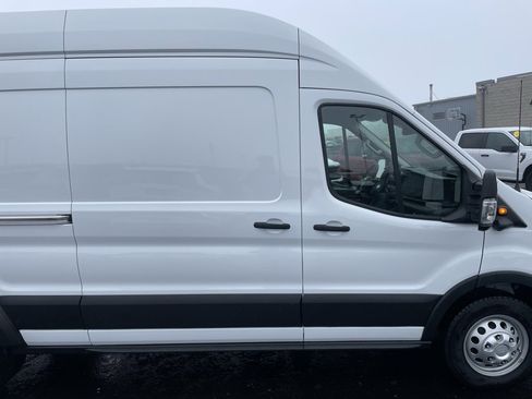 New 2026 Ford Transit 350 148 High Roof DRW AWD w/ Load Area Protection Package image 37