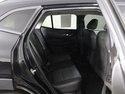 Used 2024 Chevrolet Trax LT w/ Driver Confidence Package image 31