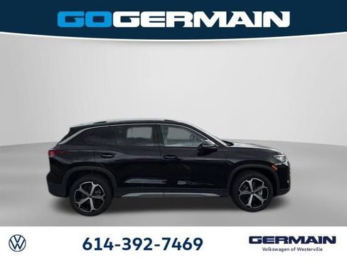 New 2026 Volkswagen Tiguan SE image 7