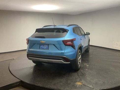 New 2026 Chevrolet Trax LT image 7