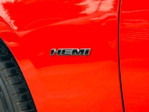 Used 2016 Dodge Charger R/T w/ Plus Group image 36